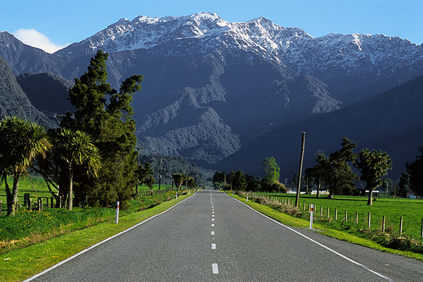 Road to Southern Alps, New Zealand